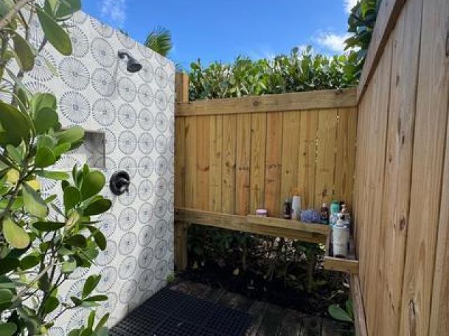 Home for sale at 3127 Lakeview Boulevard - photo 6634828