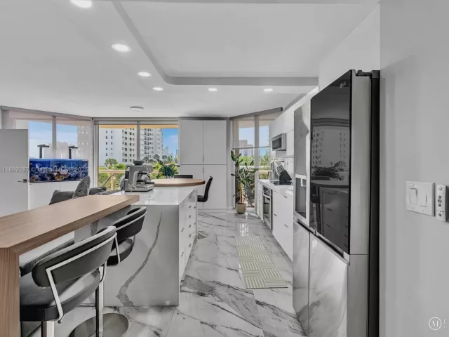 Apartment for sale  Unit #511 - photo 6634735