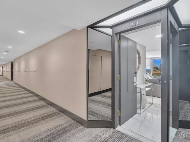 Apartment for sale  Unit #511 - photo 6634743