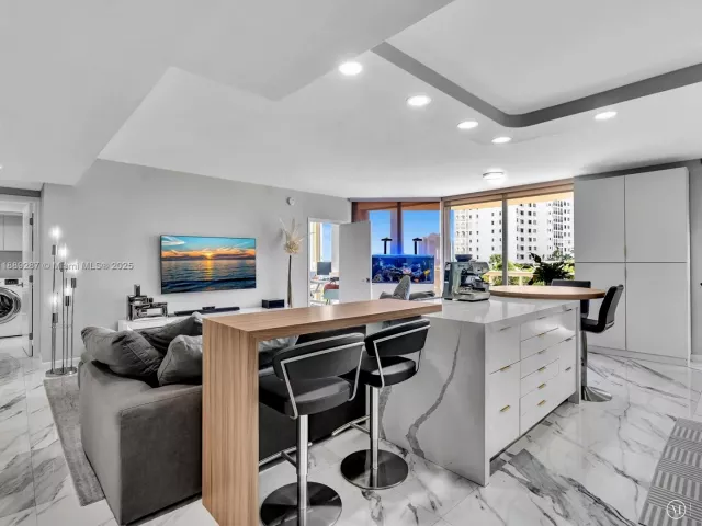 Apartment for sale  Unit #511 - photo 6634732