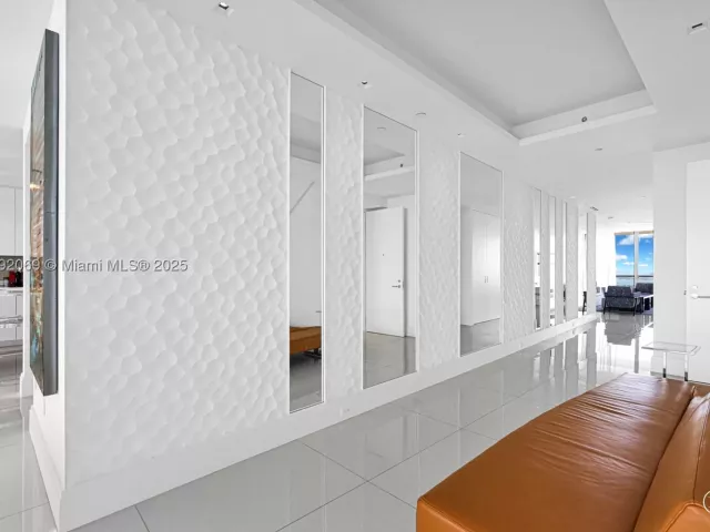 4-bedroom condo for sale in Bal Harbour - 9701 Collins Ave 2103S - MondialRealty