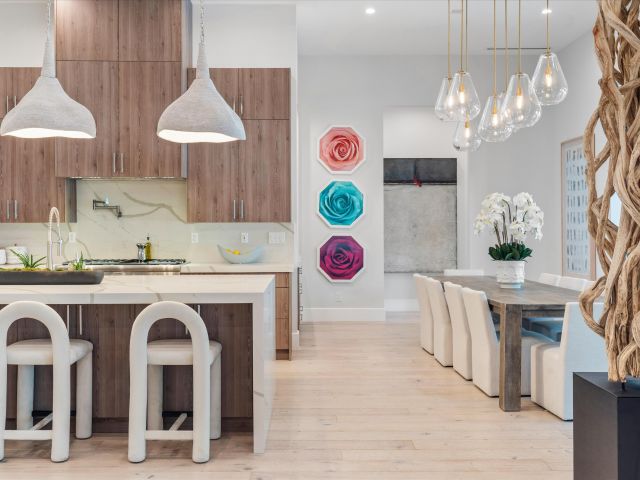 Home for sale at 501 NW 9th Street - photo 6677783