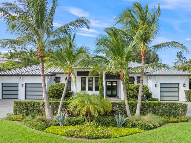 Home for sale at 501 NW 9th Street - photo 6677801