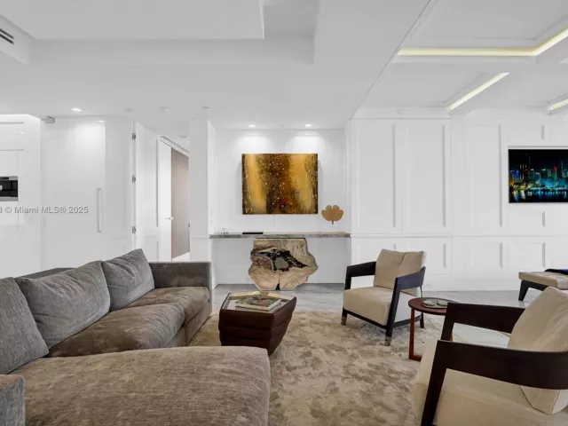 3-bedroom condo for sale in Bal Harbour - 9701 Collins Ave 2104S - MondialRealty