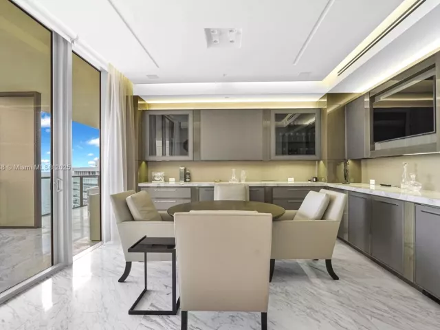 3-bedroom condo for sale in Bal Harbour - 9701 Collins Ave 2104S - MondialRealty
