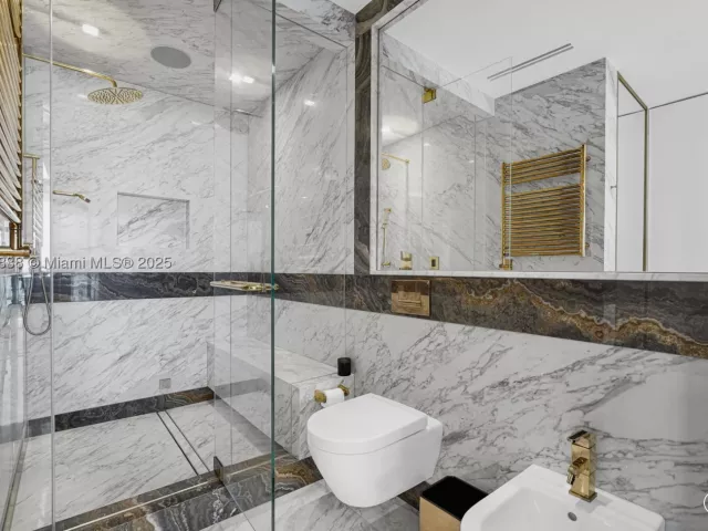 3-bedroom condo for sale in Bal Harbour - 9701 Collins Ave 2104S - MondialRealty
