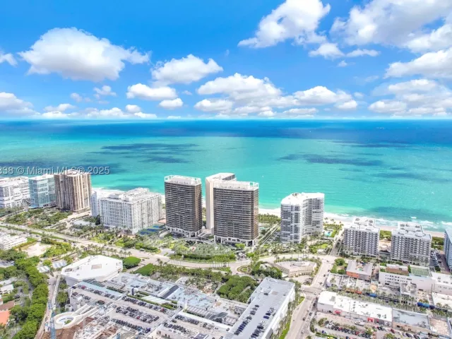 3-bedroom condo for sale in Bal Harbour - 9701 Collins Ave 2104S - MondialRealty