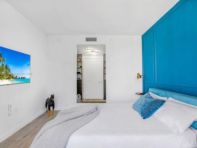 Apartment for rent  Unit #3205 - photo 6634998