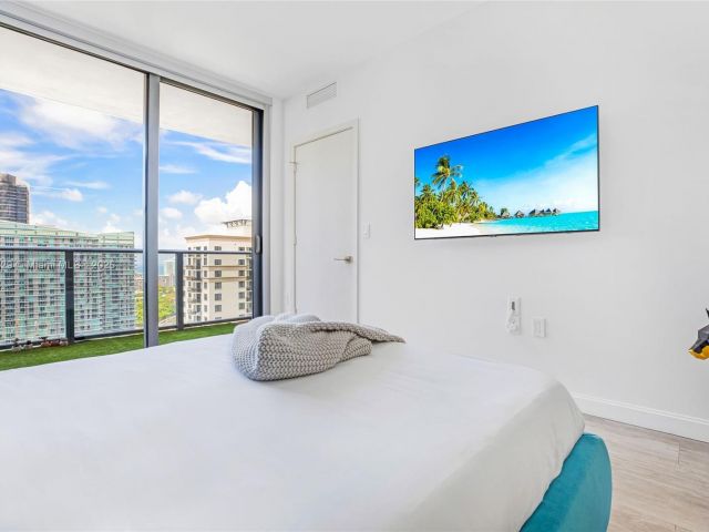 Apartment for rent  Unit #3205 - photo 6634999