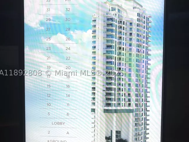 2-bedroom condo for sale in Miami - 900 Brickell Key Blvd 2602 - MondialRealty