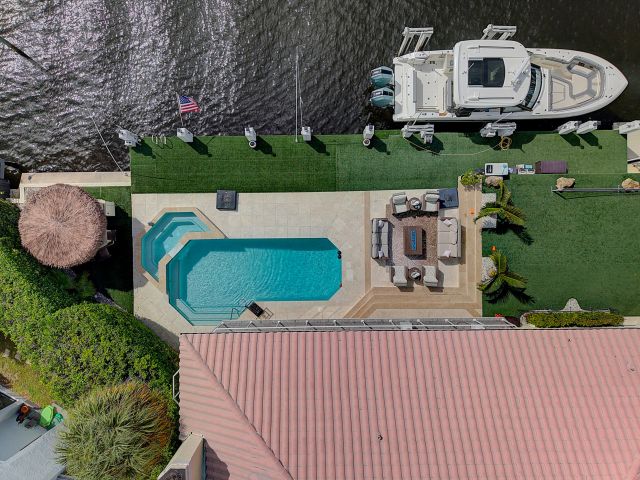 Home for rent at 968 Hyacinth Drive - photo 6634812