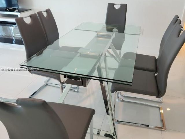 Apartment for rent  Unit #3705 - photo 6636050