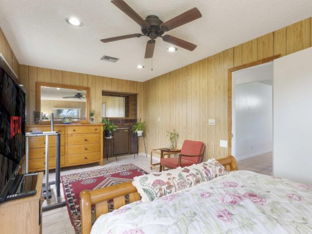 Home for sale at 101 N Sequoia Drive N - photo 6656403