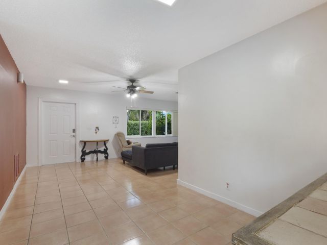 Home for sale at 101 N Sequoia Drive N - photo 6656414
