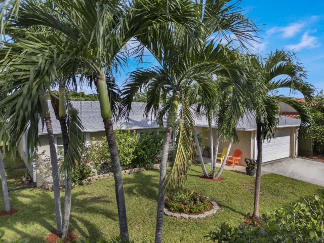 Home for sale at 101 N Sequoia Drive N - photo 6656422