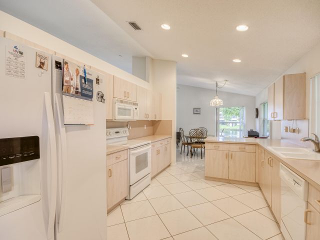 Home for rent at 5055 Robino Circle - photo 6634764