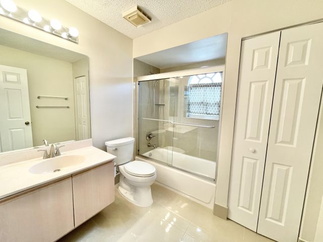 Home for rent at 9593 Tavernier Drive - photo 6643857