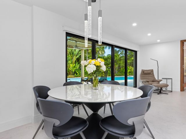 Home for sale at 843 NE Mulberry Drive - photo 6643990