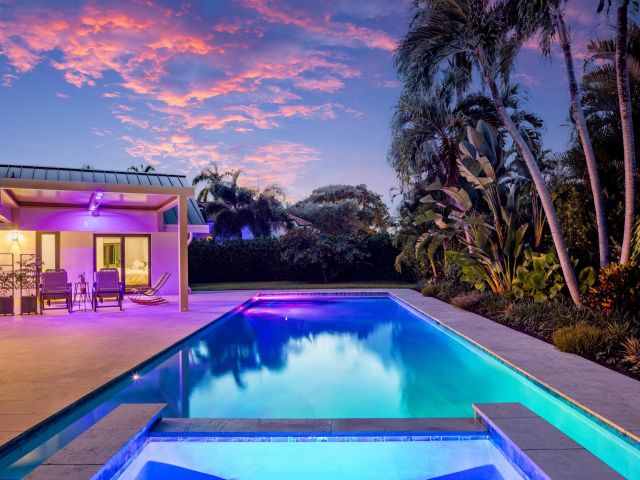 Home for sale at 843 NE Mulberry Drive - photo 6644006