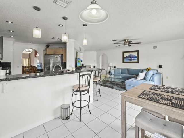 Home for sale at 375 SW 205th Avenue - photo 6645408