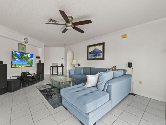 Home for sale at 375 SW 205th Avenue - photo 6645411