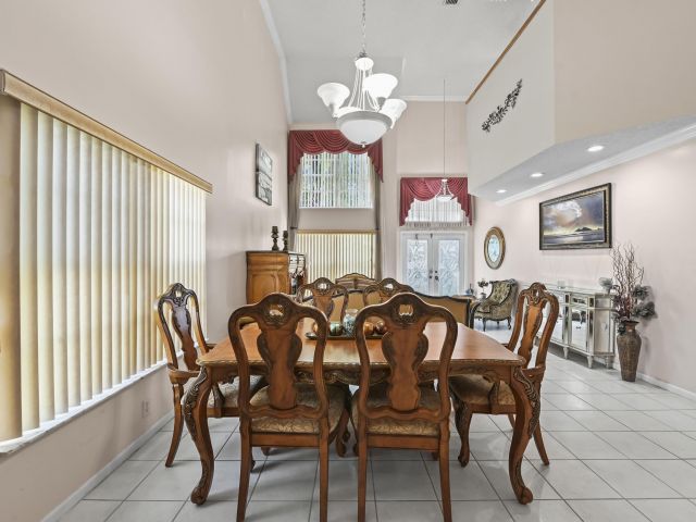 Home for sale at 375 SW 205th Avenue - photo 6645412