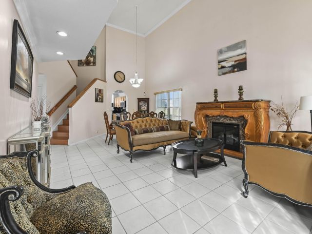 Home for sale at 375 SW 205th Avenue - photo 6645414