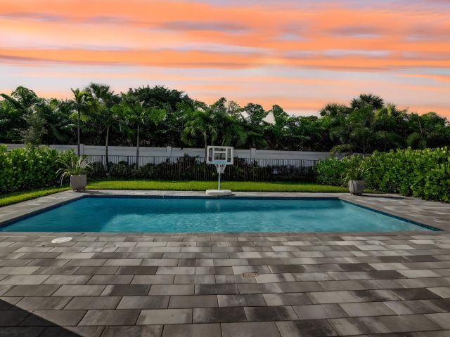 Home for sale at 8366 Essex Country Club Drive - photo 6643754