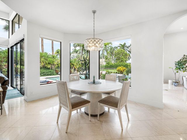 Home for sale at 4976 Bocaire Boulevard - photo 6649907