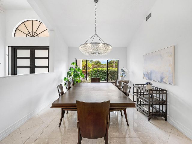 Home for sale at 4976 Bocaire Boulevard - photo 6649913