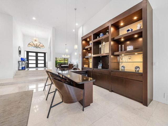 Home for sale at 4976 Bocaire Boulevard - photo 6649914