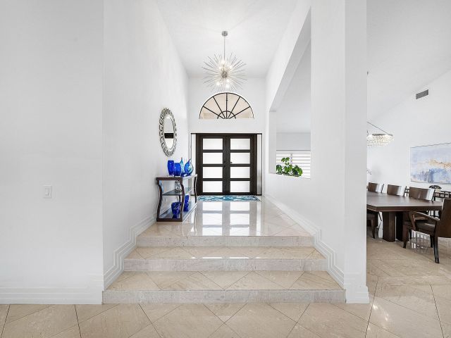 Home for sale at 4976 Bocaire Boulevard - photo 6649919