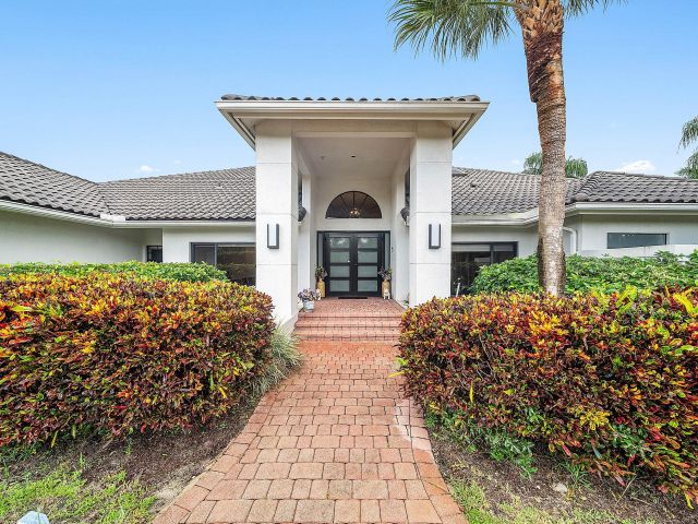 Home for sale at 4976 Bocaire Boulevard - photo 6649920