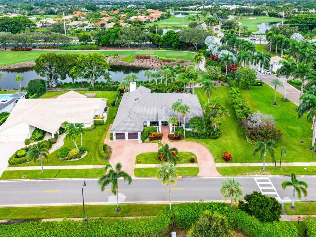 Home for sale at 4976 Bocaire Boulevard - photo 6649923