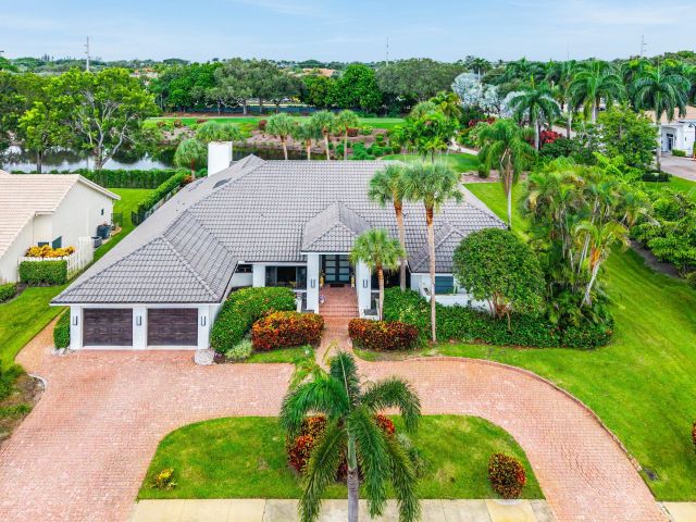 Home for sale at 4976 Bocaire Boulevard - photo 6649925