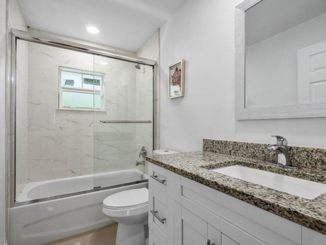 Home for sale at 625 Forest Hill Boulevard - photo 6637321