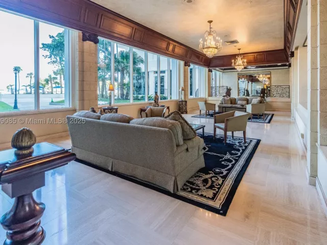 3-bedroom condo for sale in Hallandale Beach - 2030 S Ocean Dr 1127 - MondialRealty