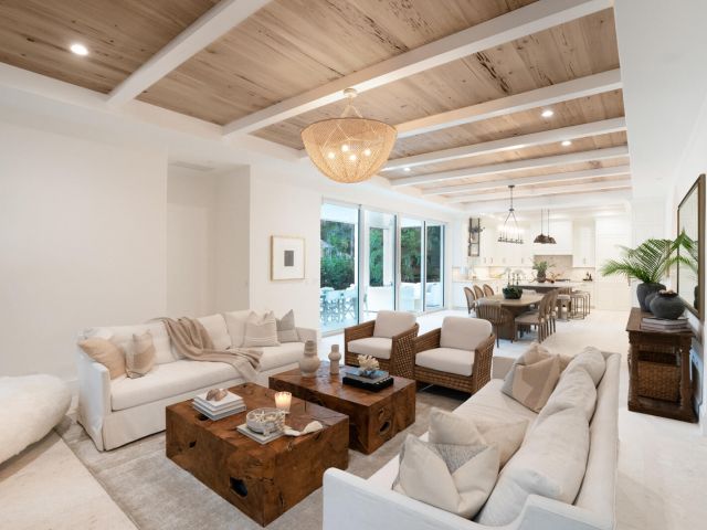 Home for sale at 1114 Vista Del Mar Drive N - photo 6637530