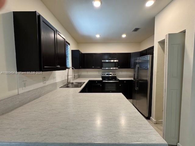 3-bedroom home for rent in Homestead - 158 SE 34th Ter - MondialRealty