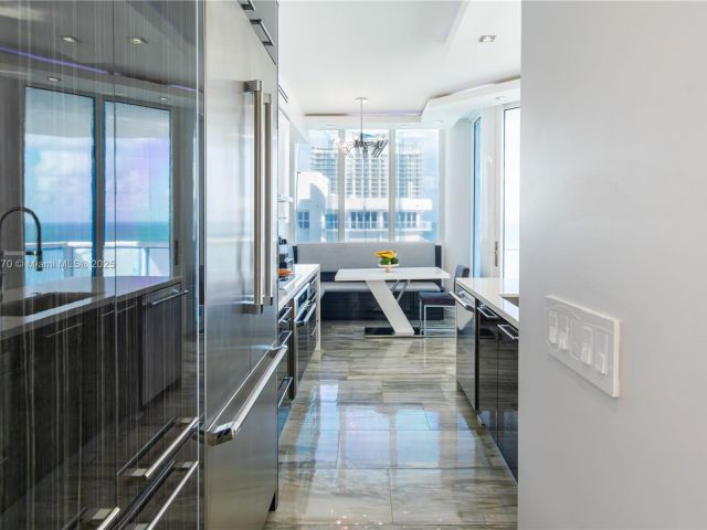 Apartment for sale  Unit #OS16A - photo 6638366