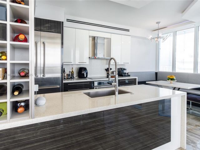 Apartment for sale  Unit #OS16A - photo 6638368