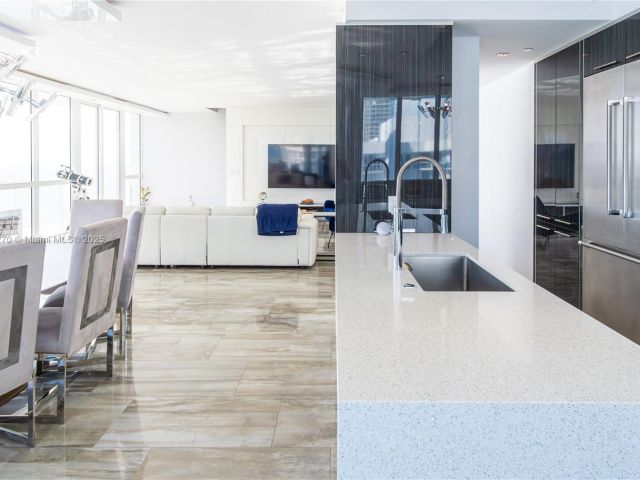 Apartment for sale  Unit #OS16A - photo 6638372