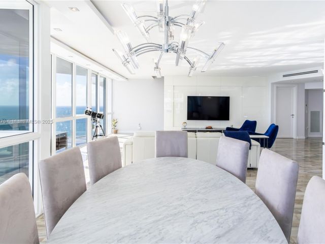 Apartment for sale  Unit #OS16A - photo 6638374