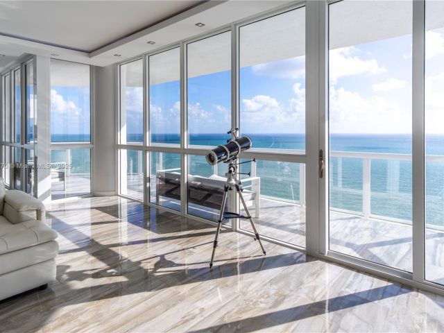 Apartment for sale  Unit #OS16A - photo 6638377