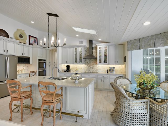 Home for sale at 10754 Stonebridge Boulevard - photo 6652755