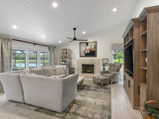 Home for sale at 10754 Stonebridge Boulevard - photo 6652757