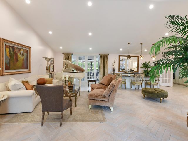 Home for sale at 10754 Stonebridge Boulevard - photo 6652763