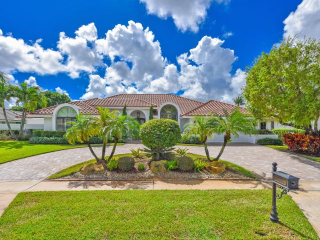 Home for sale at 10754 Stonebridge Boulevard - photo 6652768