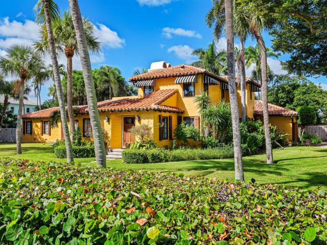 Home for sale at 334 Palm Trail - photo 6640440