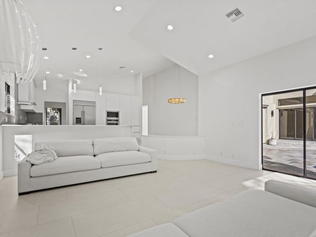 Home for rent at 4798 NW 25th Way - photo 6698944